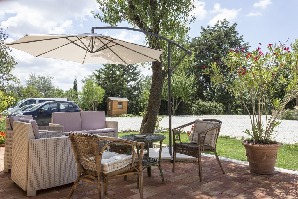 Contignano Country House La Fattoria Bellandi מראה חיצוני תמונה