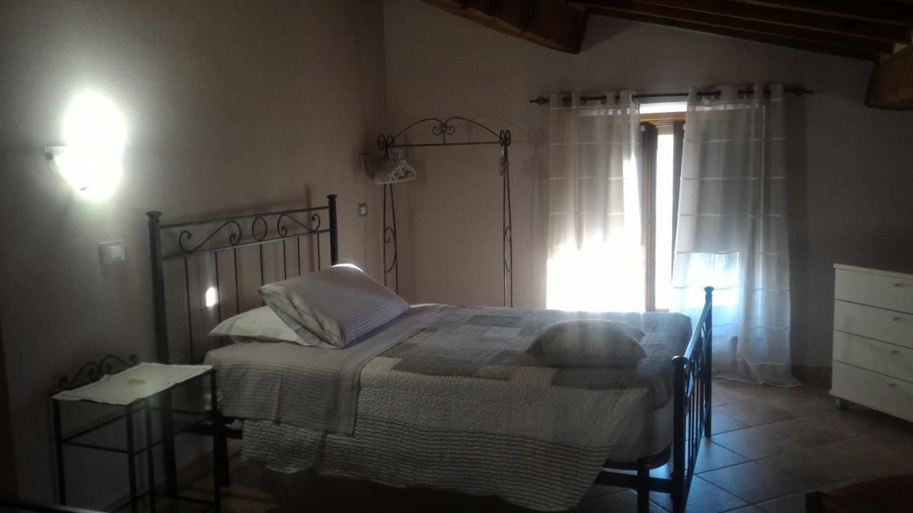 Contignano Country House La Fattoria Bellandi מראה חיצוני תמונה